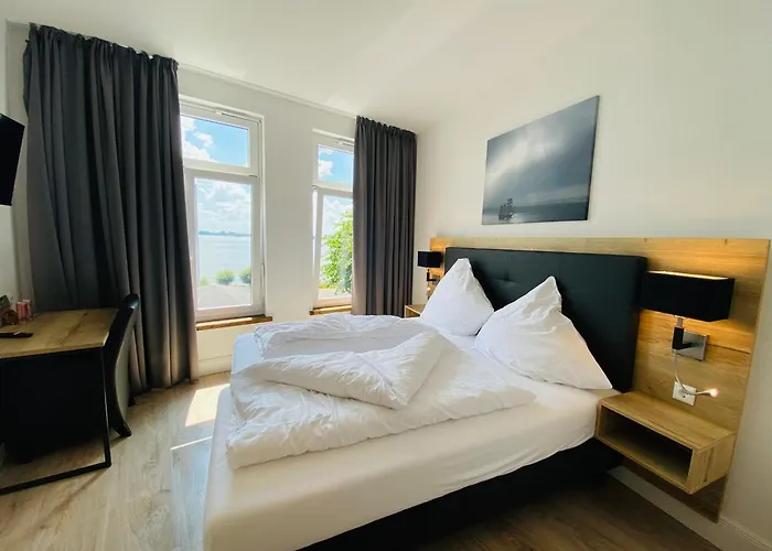 Hotel apartamentowy Homaris Strandhaus Blankenese 3*