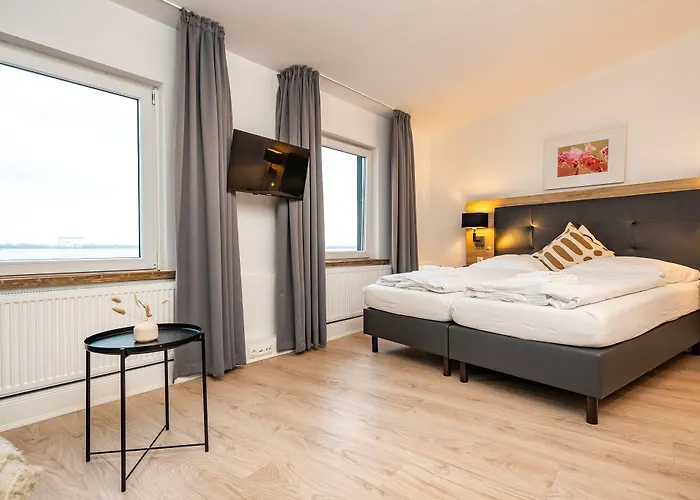 Homaris Strandhaus Blankenese 3*